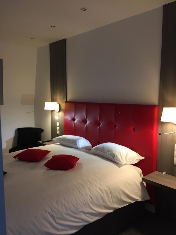 Le Beverl'Inn Flers  Exteriör bild